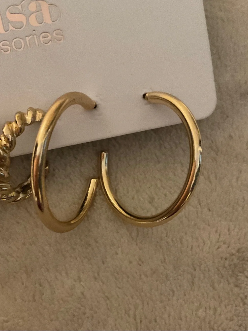 SHEIN Gold-Tone Mixed Hoop Earring Set with Enamel Mushroom Charm